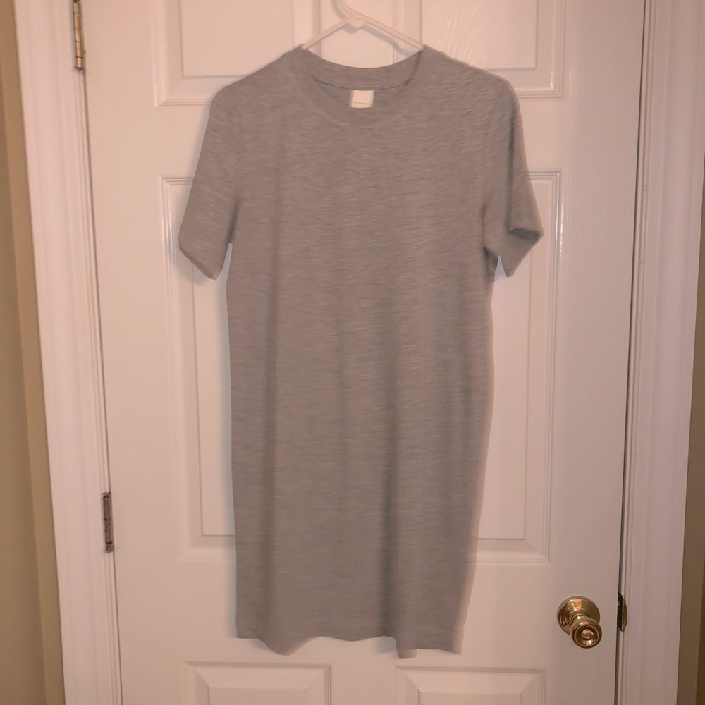 Gray tshirt dress